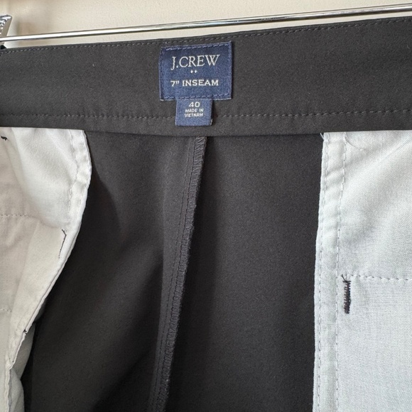 J.Crew 7" Tech Short - Men's XL - Picture 4 of 5